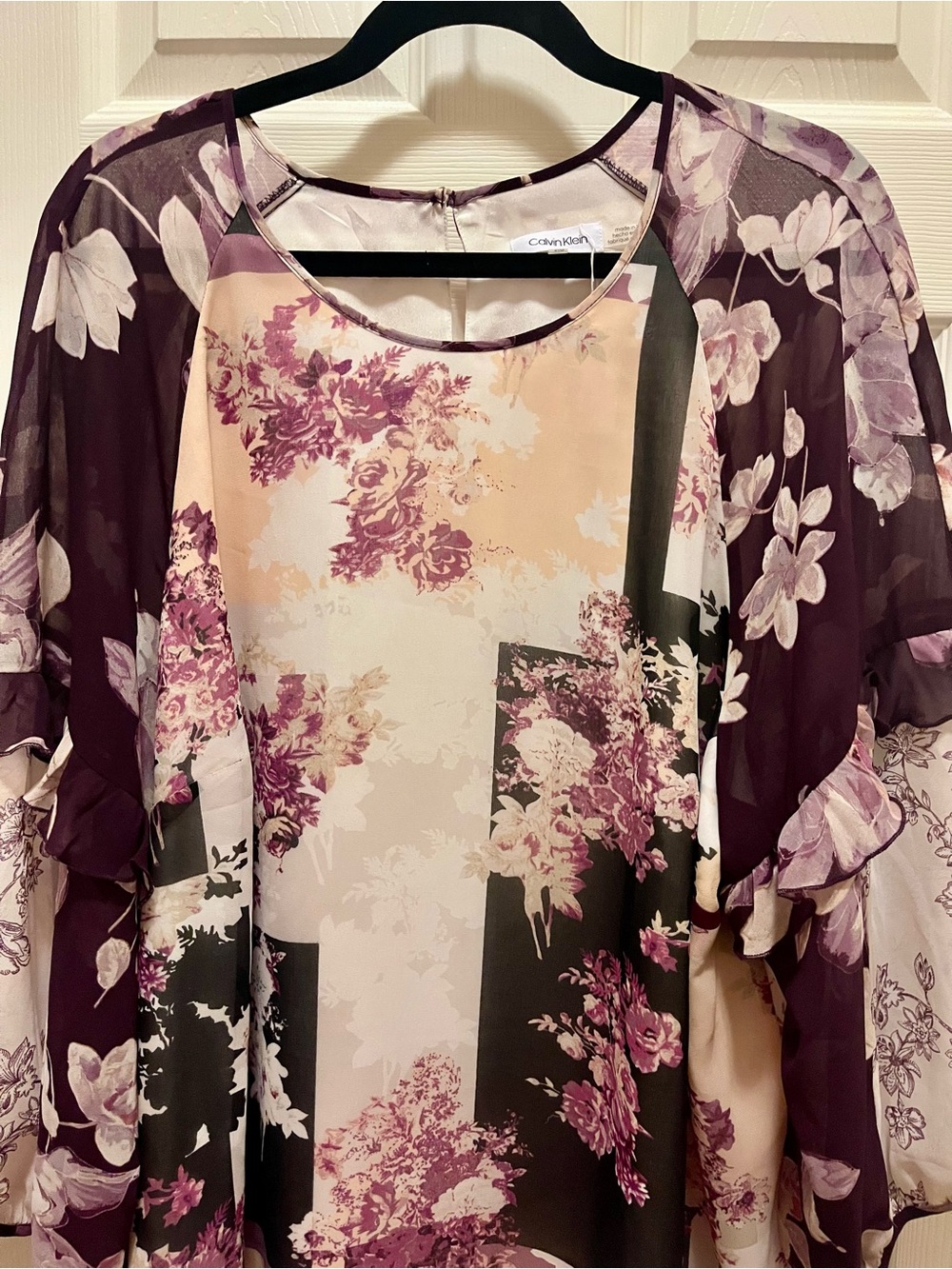 Calvin Klein Floral Chiffon Ruffle Sleeve Blouse Women’s Plus Size